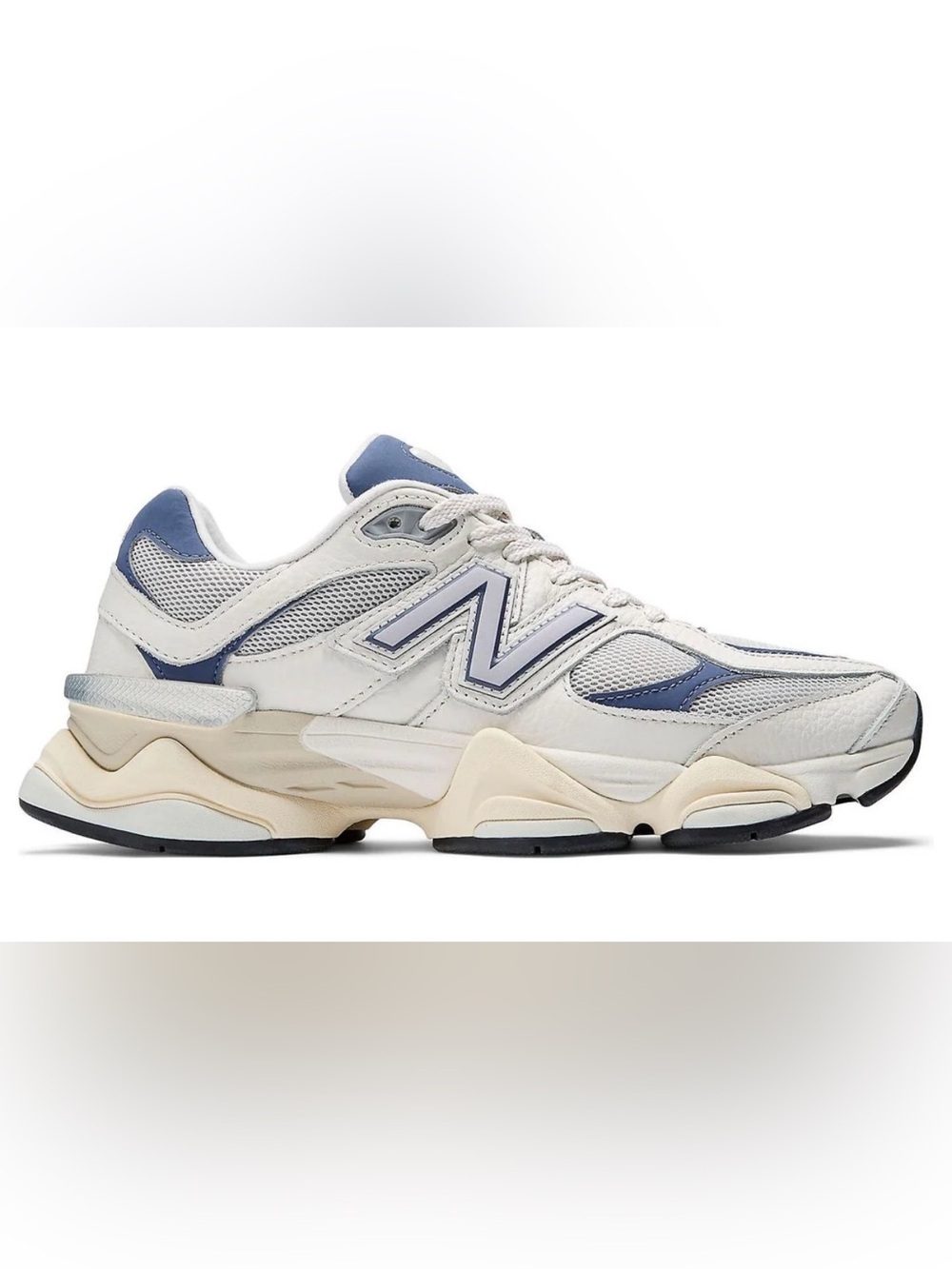 New Balance Women's Cream & Blue Retro Runner